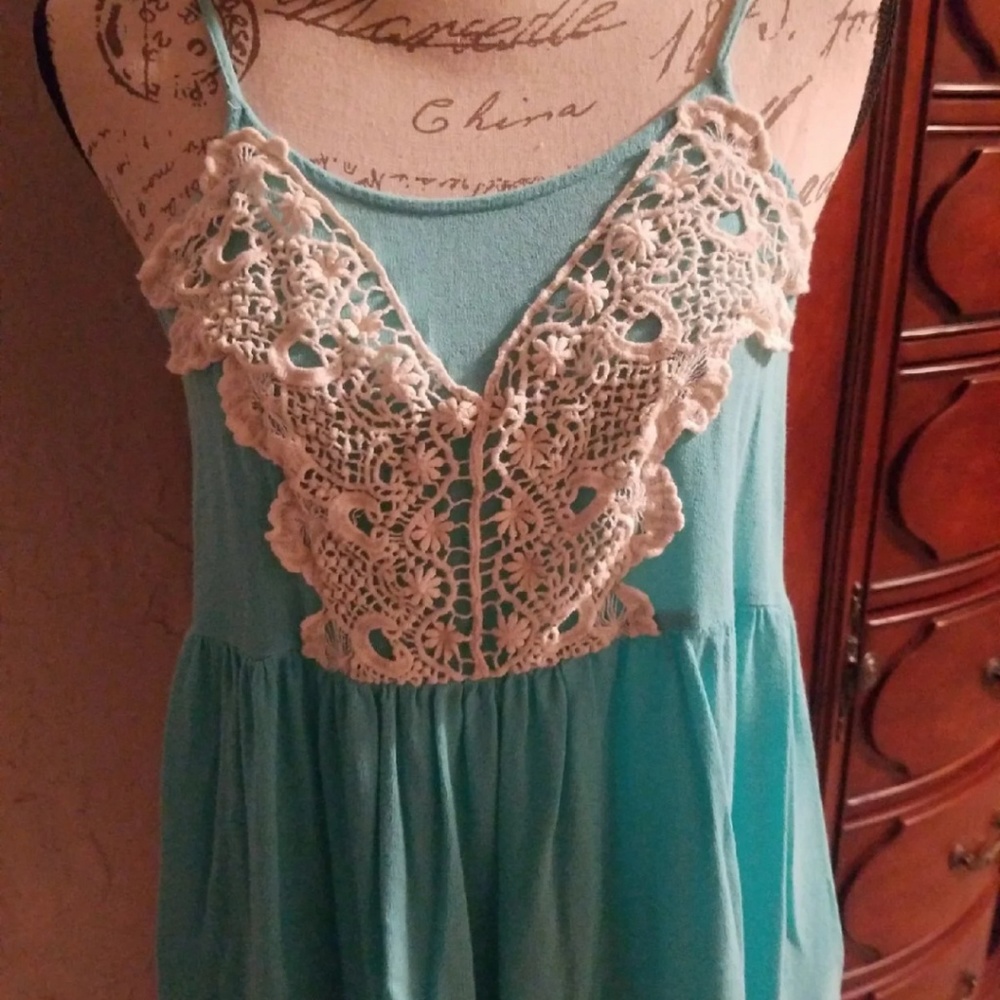 Size Medium Stella Lane top